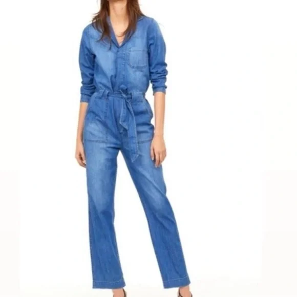 & Denim | Women's Medium Blue Lightweight Denim Jumpsuit tie waist hidden button - Picture 1 of 16
